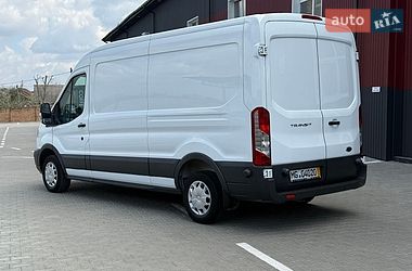 Вантажний фургон Ford Transit 2018 в Дубні