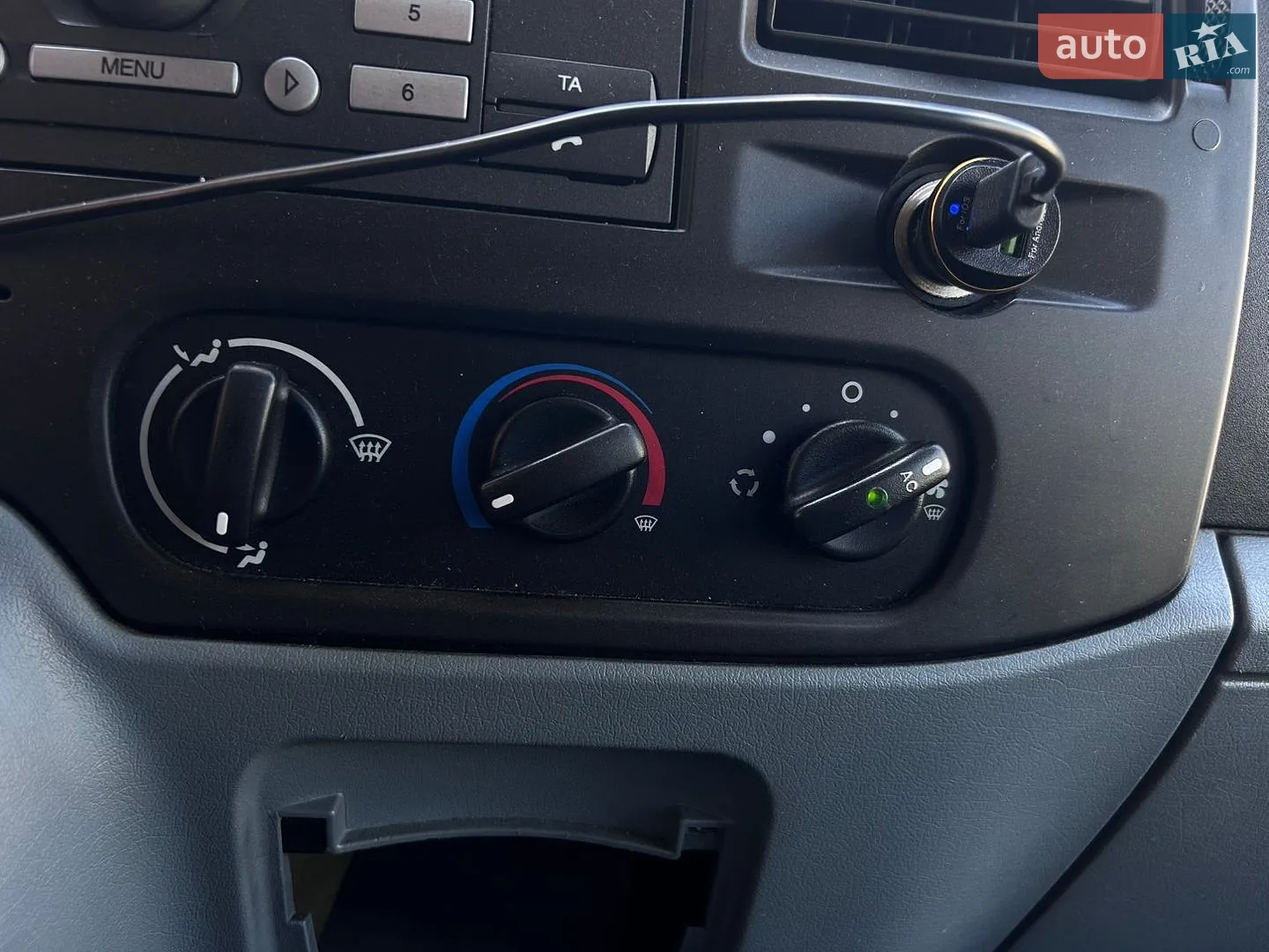 2013 Ford Transit Connect - мініатюра 11
