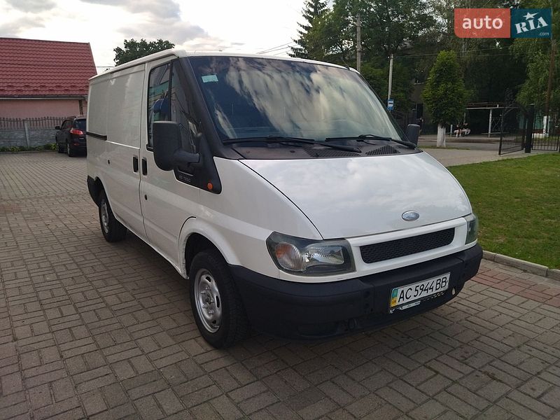 Вантажний фургон Ford Transit 2002 в Луцьку