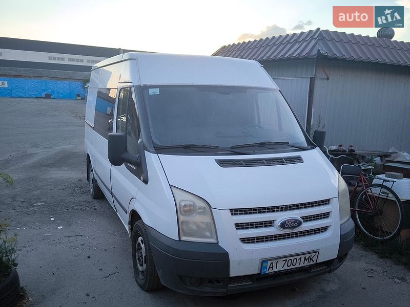 Грузопассажирский фургон Ford Transit 2012 в Гореничах