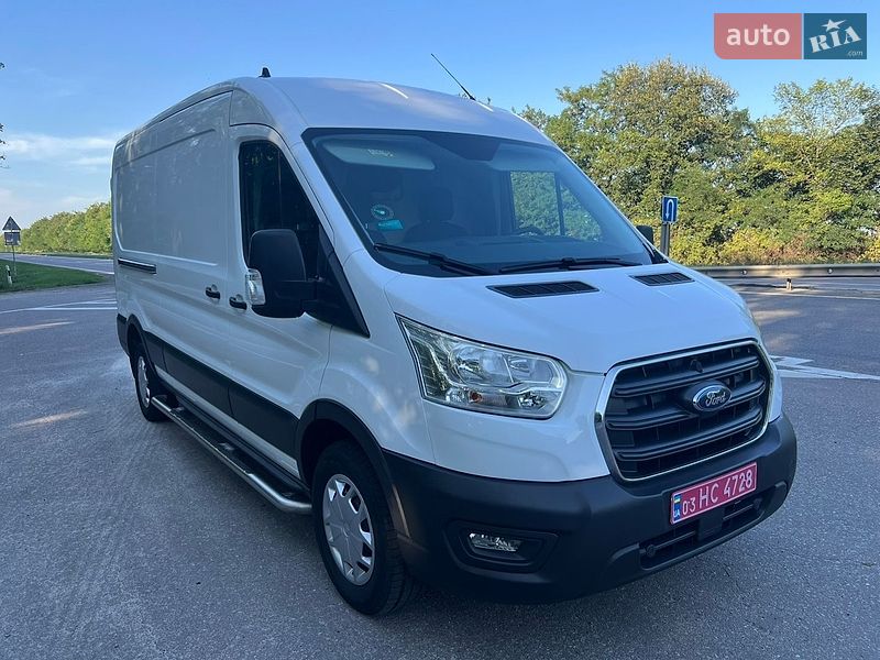 Ford Transit 2021