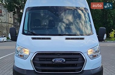 Грузовой фургон Ford Transit 2022 в Бережанах
