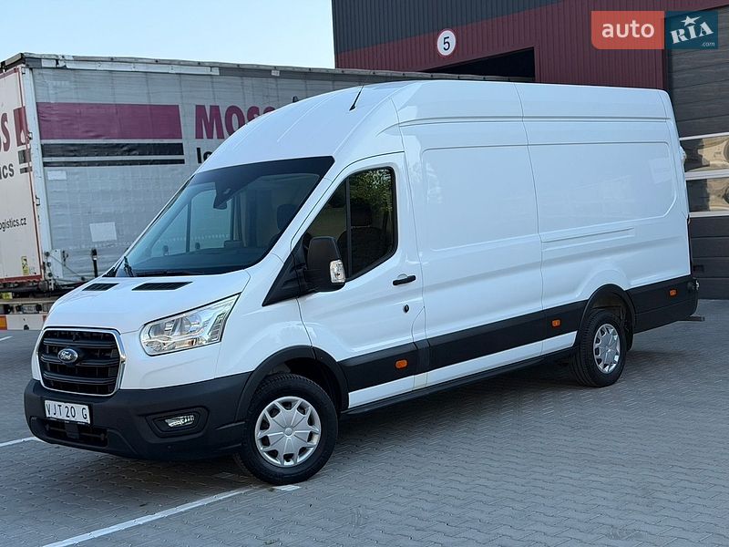 Ford Transit 2021