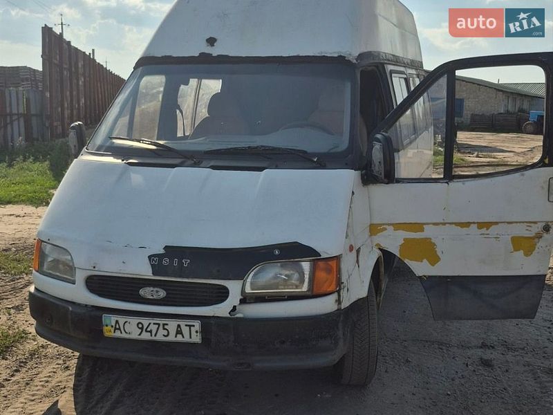 Мінівен Ford Transit 1994 в Чугуєві