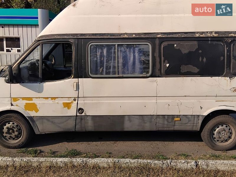 Мінівен Ford Transit 1994 в Чугуєві