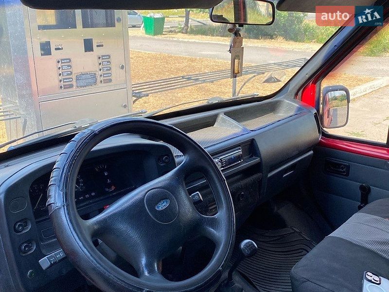 Микроавтобус Ford Transit 1994 в Вознесенске