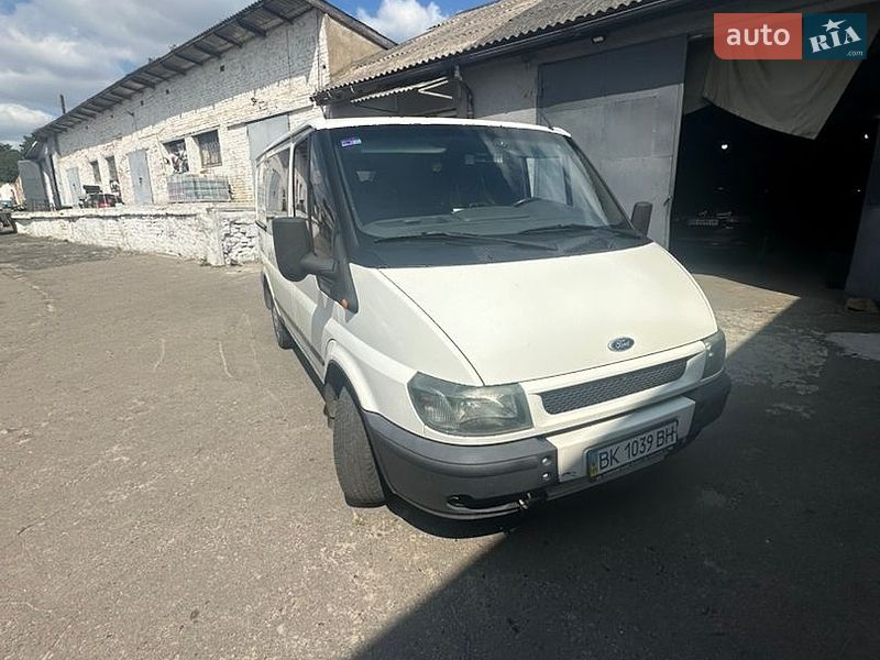Ford Transit 2005