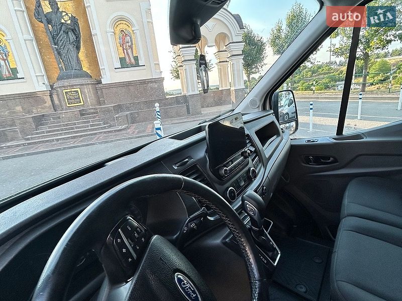 Вантажний фургон Ford Transit 2020 в Кременці