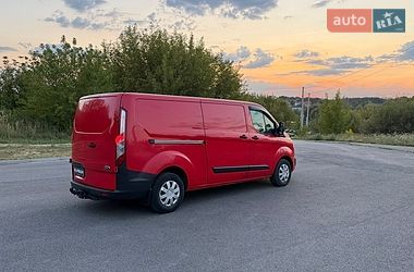 Вантажний фургон Ford Transit 2015 в Рівному