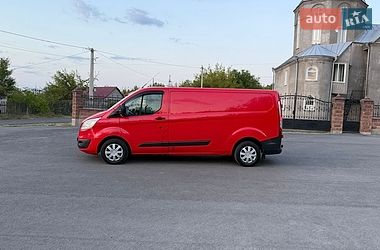 Вантажний фургон Ford Transit 2015 в Рівному