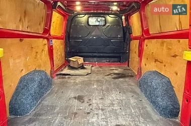 Вантажний фургон Ford Transit 2015 в Рівному