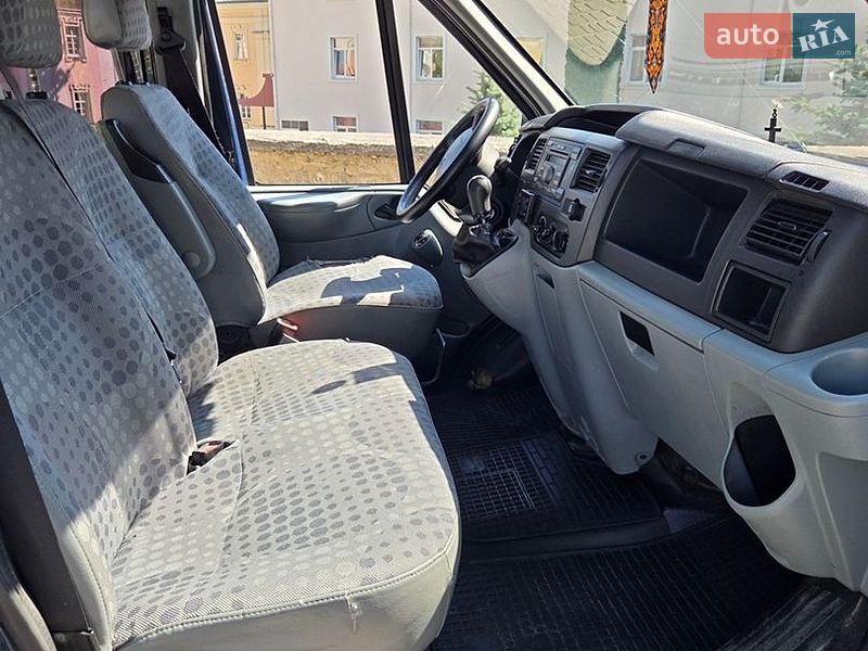 Минивэн Ford Transit 2007 в Кременце