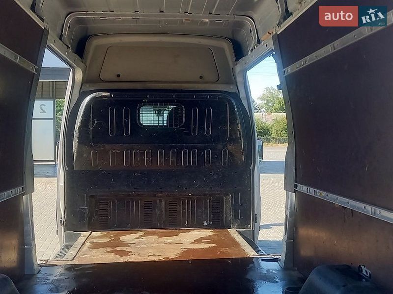 Вантажний фургон Ford Transit 2013 в Немирові