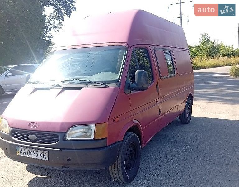 Вантажний фургон Ford Transit 1997 в Полтаві