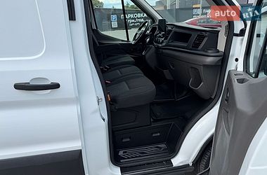 Грузовой фургон Ford Transit 2019 в Ирпене