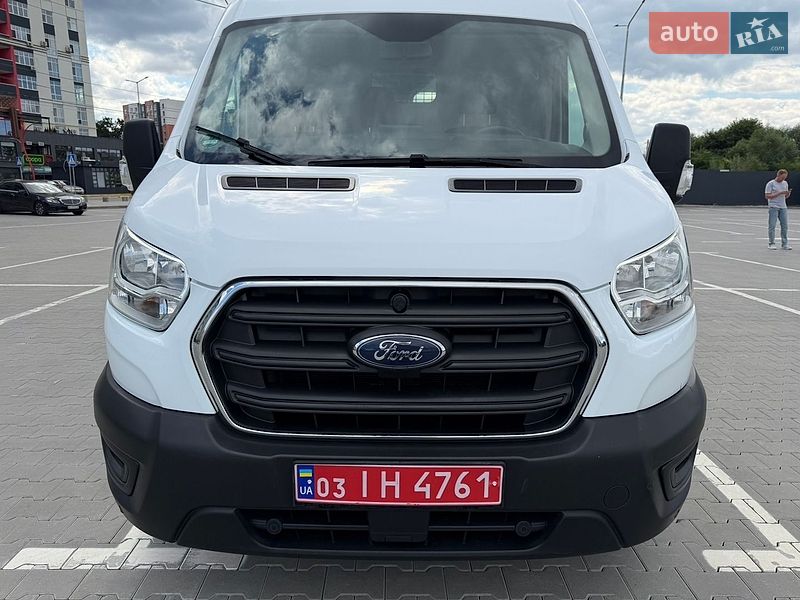 Грузовой фургон Ford Transit 2019 в Ирпене