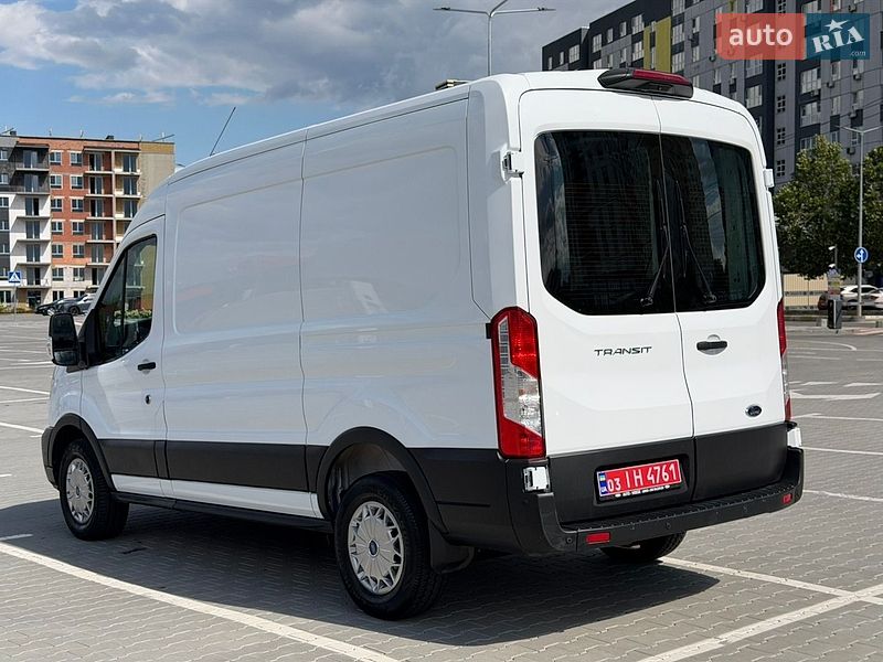 Грузовой фургон Ford Transit 2019 в Ирпене