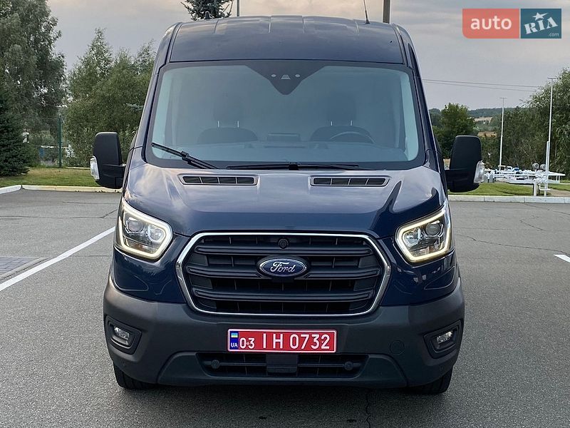 Грузовой фургон Ford Transit 2021 в Ирпене
