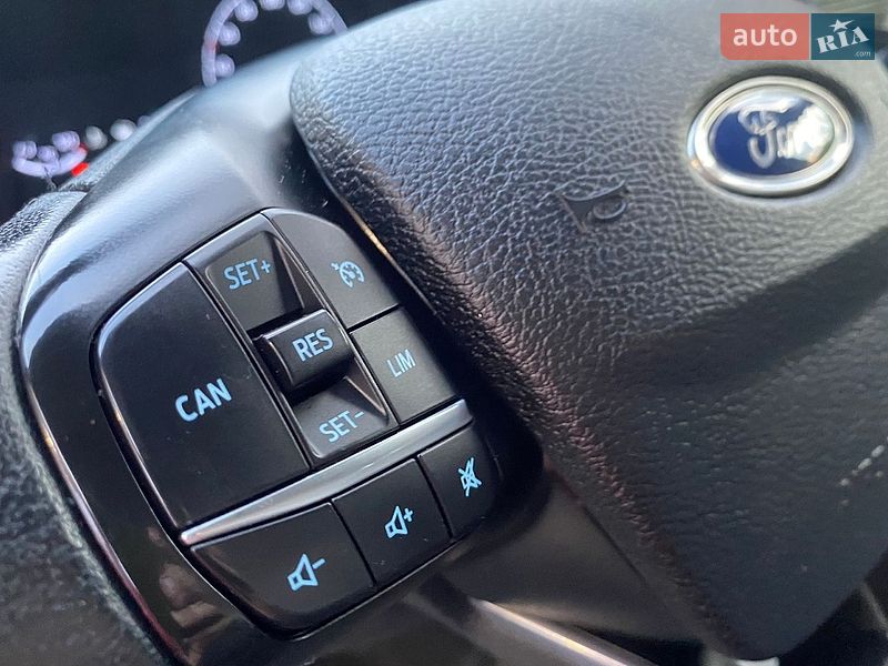 Грузовой фургон Ford Transit 2021 в Ирпене