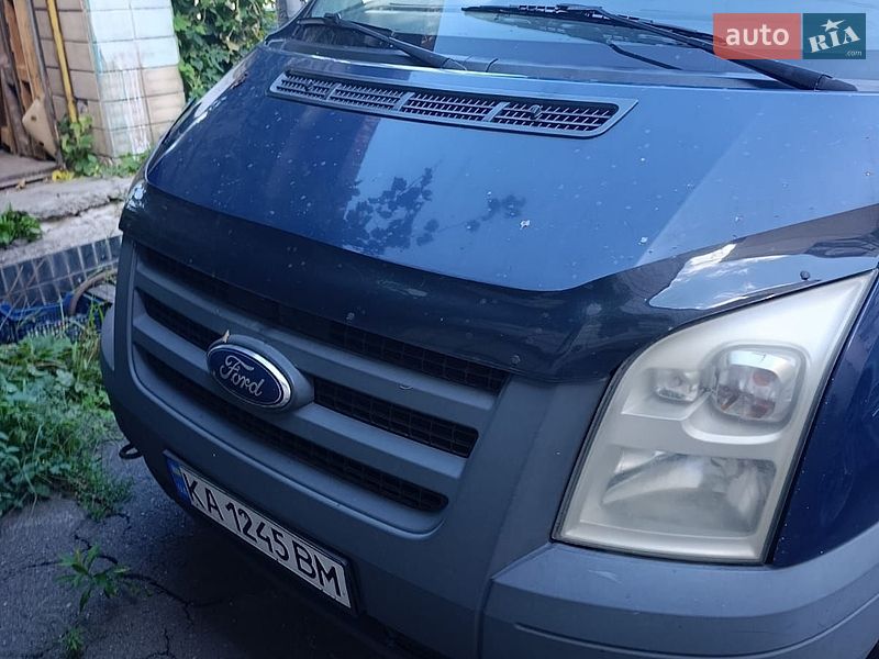 Вантажний фургон Ford Transit 2010 в Києві