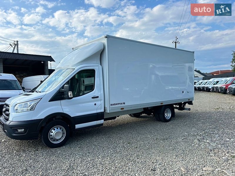Грузовой фургон Ford Transit 2021 в Хусте