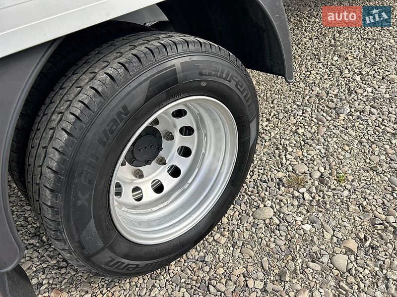 Грузовой фургон Ford Transit 2021 в Хусте