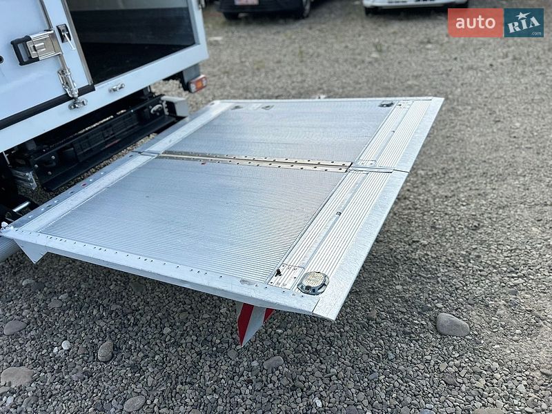 Грузовой фургон Ford Transit 2021 в Хусте