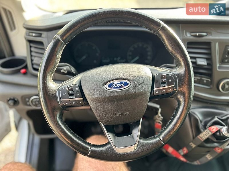 Грузовой фургон Ford Transit 2021 в Хусте