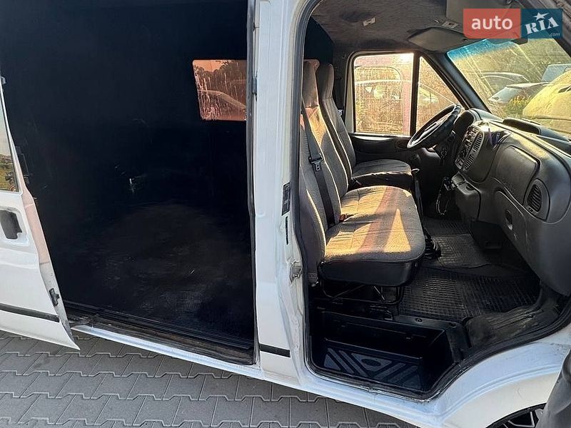 Микровэн Ford Transit 2003 в Кременце
