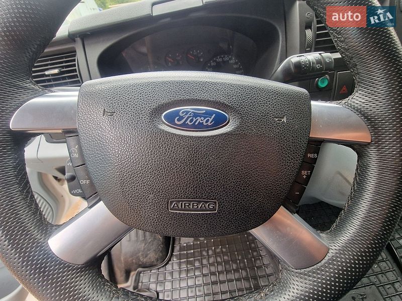 Грузовой фургон Ford Transit 2008 в Одессе