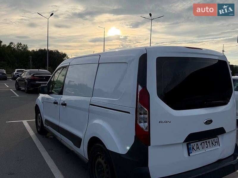 Вантажний фургон Ford Transit 2015 в Києві