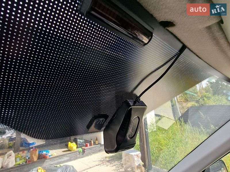 Вантажопасажирський фургон Ford Transit 2016 в Києві