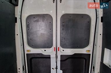 Вантажопасажирський фургон Ford Transit 2016 в Києві