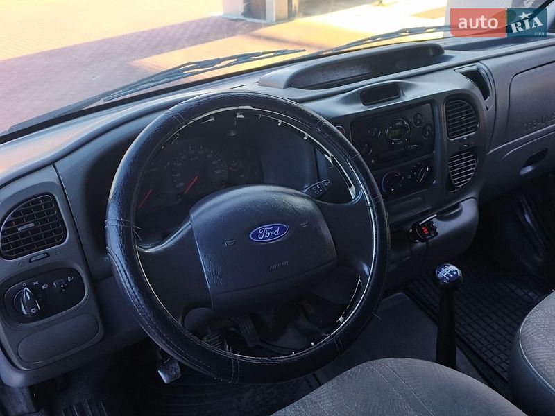 Микровэн Ford Transit 2004 в Сарнах
