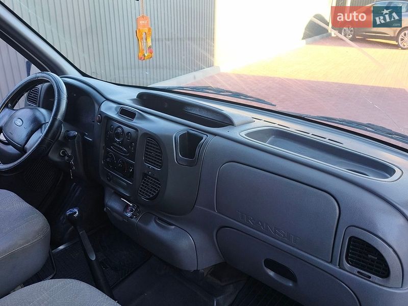 Микровэн Ford Transit 2004 в Сарнах