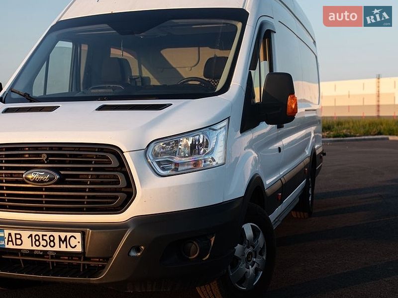 Вантажний фургон Ford Transit 2014 в Вінниці