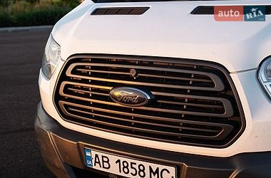 Вантажний фургон Ford Transit 2014 в Вінниці