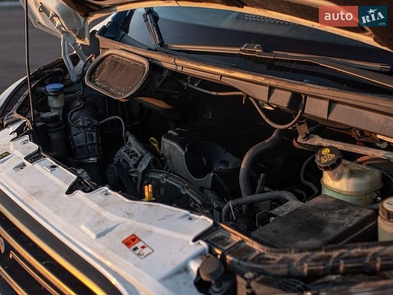 Вантажний фургон Ford Transit 2014 в Вінниці