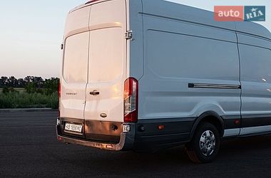 Вантажний фургон Ford Transit 2014 в Вінниці