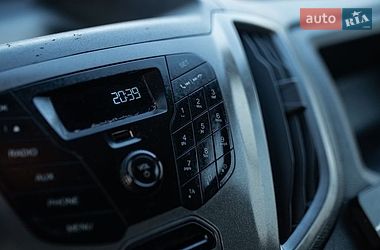 Вантажний фургон Ford Transit 2014 в Вінниці