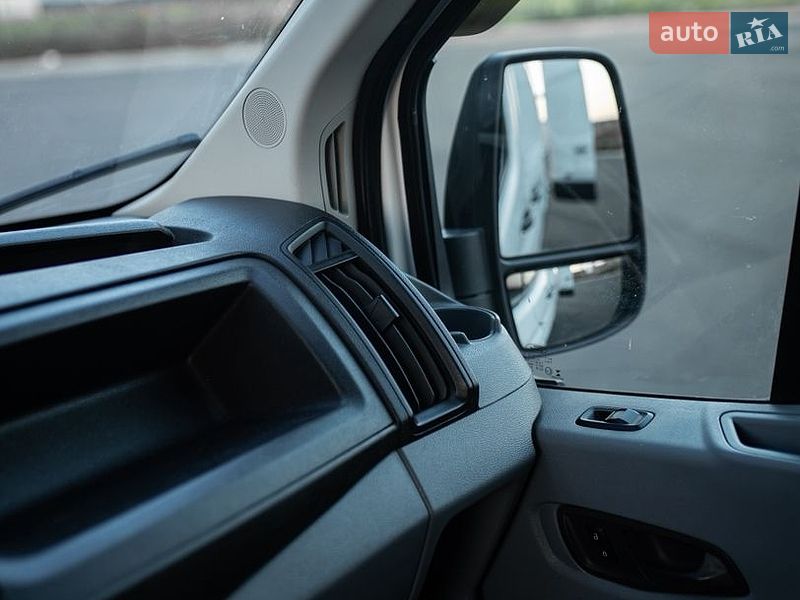 Вантажний фургон Ford Transit 2014 в Вінниці