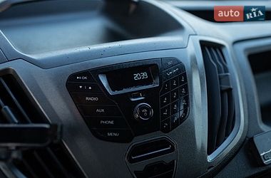 Вантажний фургон Ford Transit 2014 в Вінниці