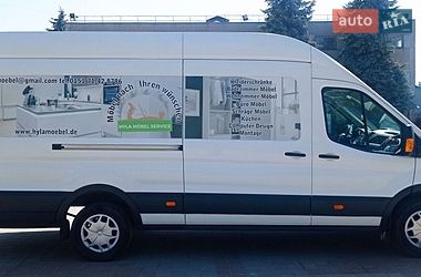 Вантажний фургон Ford Transit 2017 в Калуші