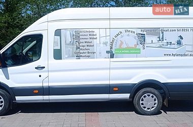 Вантажний фургон Ford Transit 2017 в Калуші