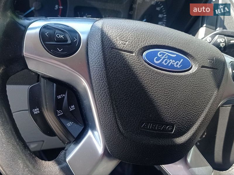 Вантажний фургон Ford Transit 2017 в Калуші