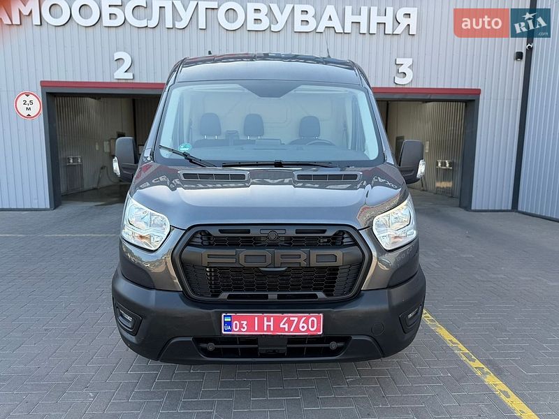 Вантажний фургон Ford Transit 2021 в Ірпені