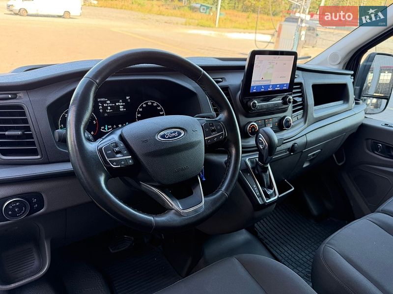 Вантажний фургон Ford Transit 2021 в Ірпені