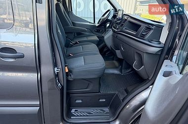 Вантажний фургон Ford Transit 2021 в Ірпені