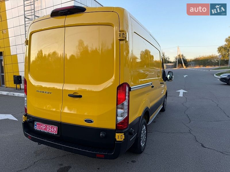 Вантажний фургон Ford Transit 2022 в Ірпені