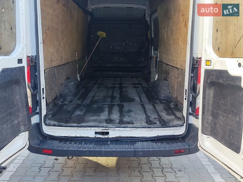 Грузовой фургон Ford Transit 2014 в Черновцах фото 6 Грузовой фургон Ford Transit 2014 в Черновцах